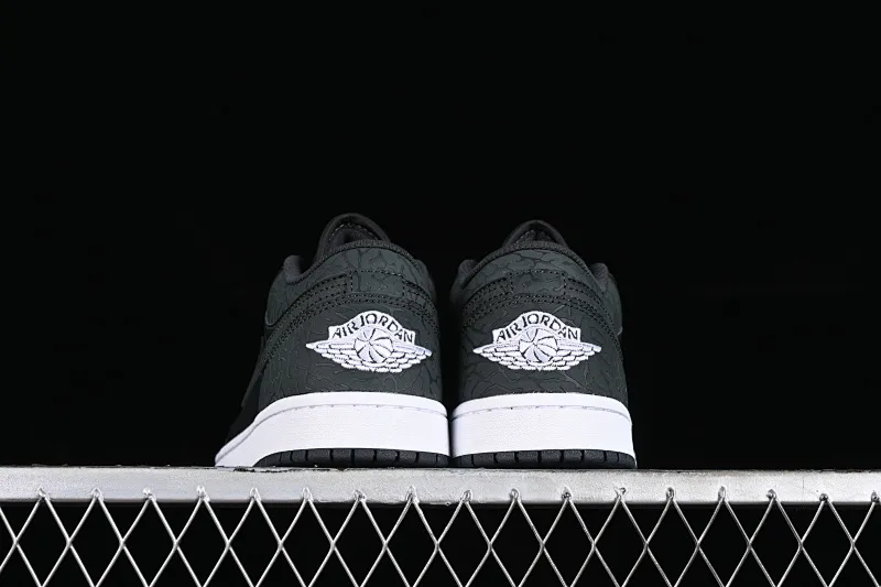 All categories Air Jordan Jordan series basketball shoes Air Jordan 1 Low G version pure original Air Jordan 1 Low AJ1 Joe 1 all black burst pattern low-top cultural casual sneakers FB9907-001